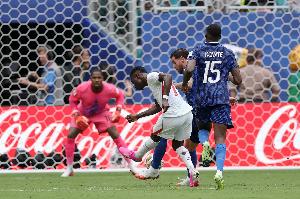 半场被打成4-0！自1958年2-5负巴西以来，法国从未在世界杯丢4球